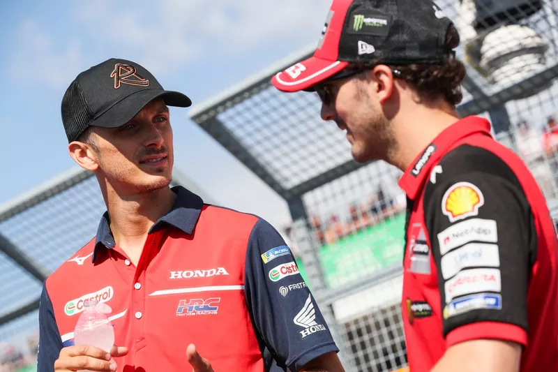 Luca Marini, Honda HRC; Francesco Bagnaia, Ducati Team
