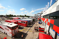 Le paddock