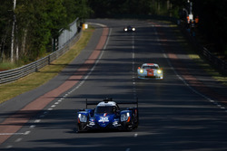 #36 Signatech Alpine A470 Gibson : Gustavo Menezes, Romain Dumas, Matt Rao