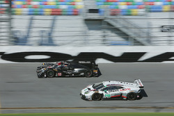 #13 Rebellion Racing ORECA 07: Neel Jani, Sébastien Buemi, Stéphane Sarrazin, Nick Heidfeld, #27 Dre