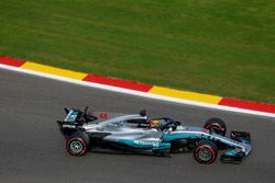 Lewis Hamilton, Mercedes-Benz F1 W08 con el Halo