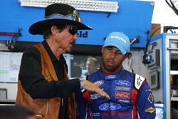 Richard Petty, Darrell Wallace Jr., Richard Petty Motorsports Ford