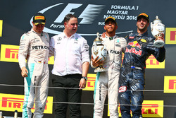 Podium: Sieger Lewis Hamilton, Mercedes AMG F1 Team; 2. Nico Rosberg, Mercedes AMG F1 Team; 3. Danie