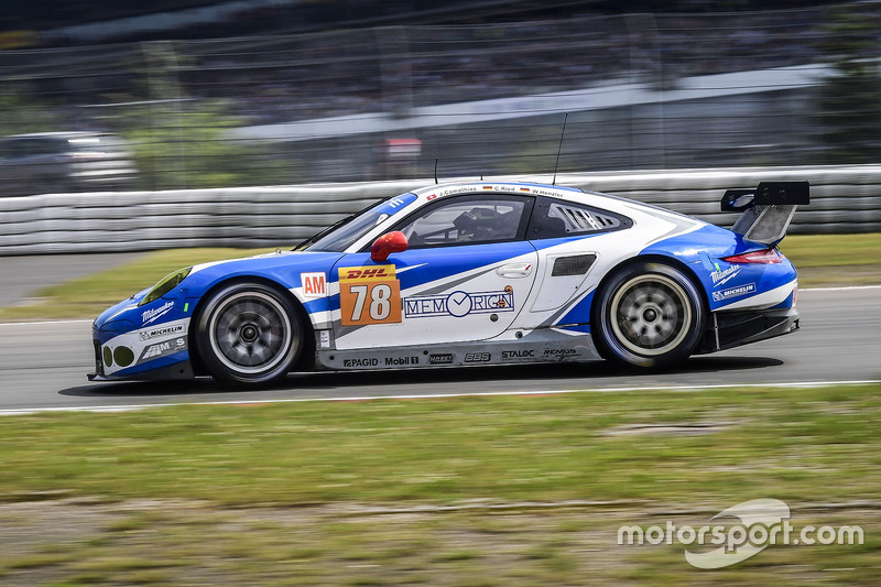 #78 KCMG Porsche 911 RSR: Christian Ried, Wolf Henzler, Joël Camathias