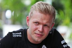 Kevin Magnussen, Renault Sport F1 Team