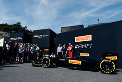 Pirelli представила шини 2017 року