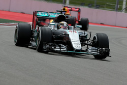 Льюис Хэмилтон, Mercedes AMG F1 Team W07