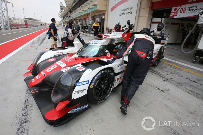 #8 Toyota Gazoo Racing Toyota TS050-Hybrid: Fernando Alonso