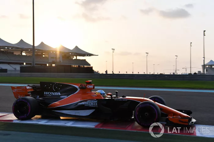 Fernando Alonso, McLaren MCL32