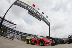 Martin Truex Jr., Furniture Row Racing, Toyota Camry Bass Pro Shops/5-hour ENERGY
