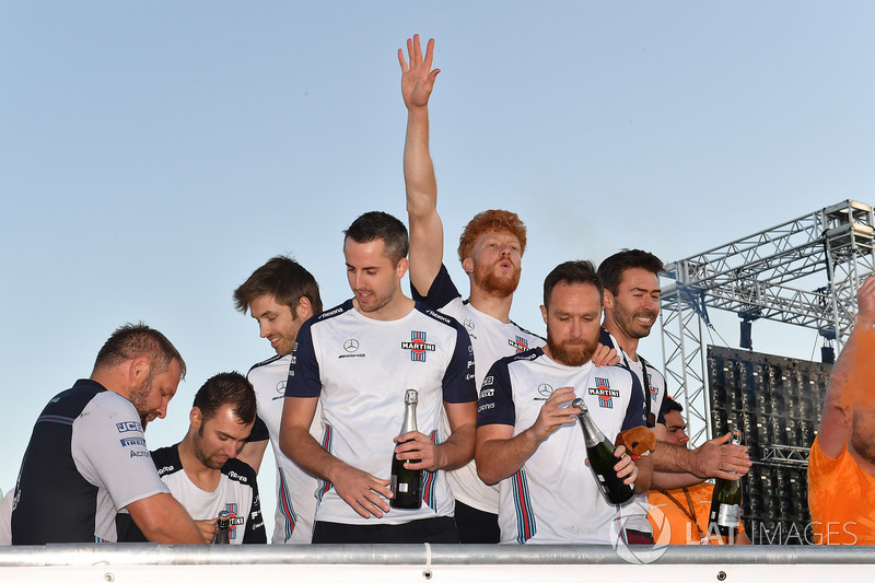 Williams celebrate at the raft race
