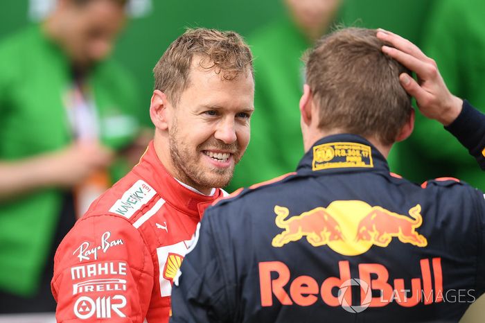 Sebastian Vettel, Ferrari y Max Verstappen, Red Bull Racing en parc ferme