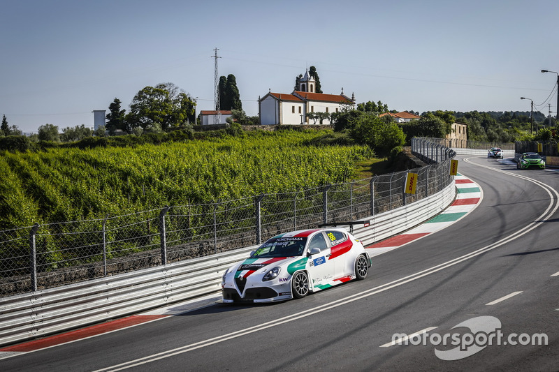 Fabrizio Giovanardi, Team Mulsanne Alfa Romeo Giulietta TCR