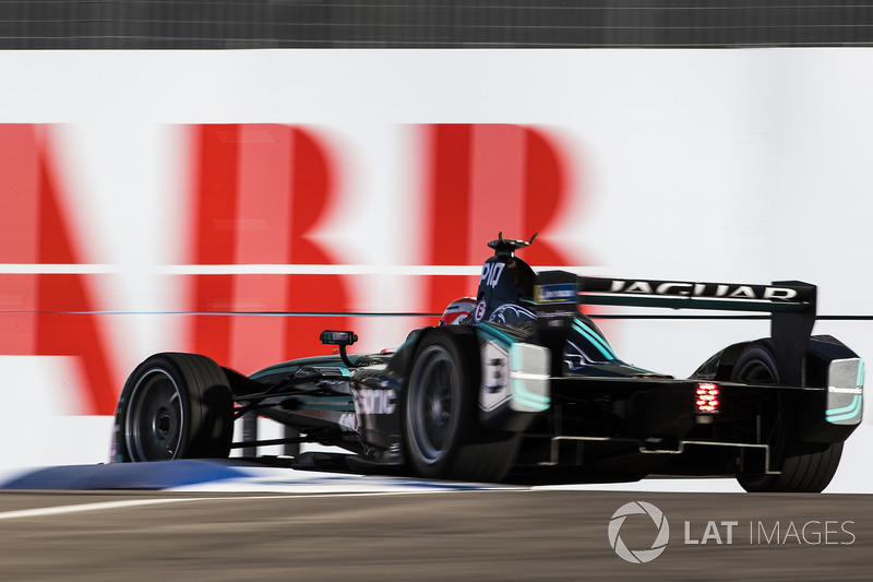 Nelson Piquet Jr., Jaguar Racing