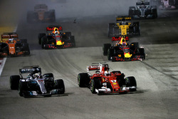 Себастьян Феттель, Ferrari SF70H, Макс Ферстаппен, Red Bull Racing RB13, Кімі Райкконен, Ferrari SF7