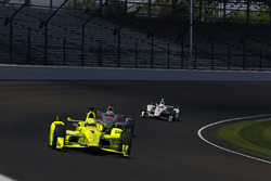 Simon Pagenaud, Team Penske Chevrolet, Will Power, Team Penske Chevrolet, Helio Castroneves, Team Pe