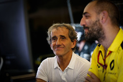 Alain Prost avec Cyril Abiteboul, Directeur Général de Renault Sport F1