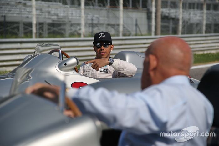 Lewis Hamilton y Sir Stirling Moss en Monza