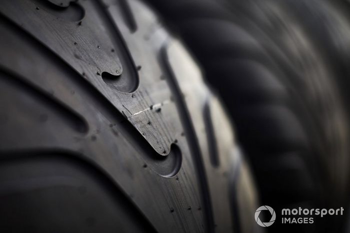 Detalle del neumático Pirelli