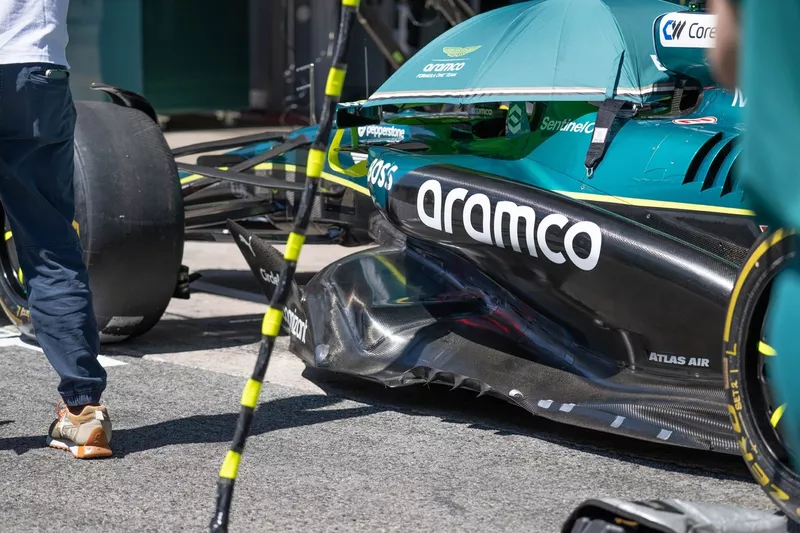 Aston Martin AMR25 technical detail