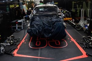 #63 Iron Lynx Mercedes-AMG LMGT3: Stephen Grove, Brenton Grove, Luca Stolz