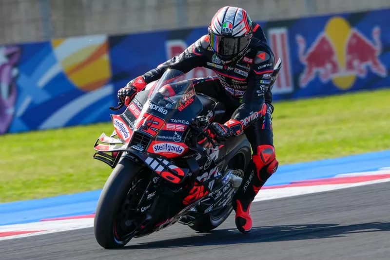 Marco Bezzecchi, Aprilia Racing