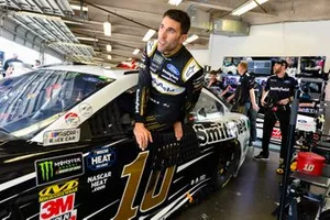 Aric Almirola, Stewart-Haas Racing, Ford Mustang Smithfield
