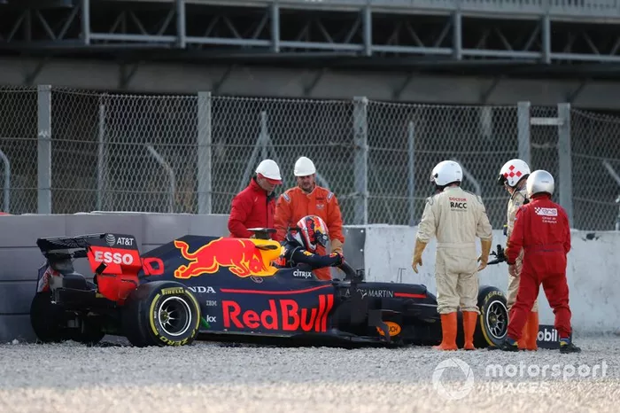 Pierre Gasly, Red Bull Racing RB15 in the gravel after crashing into the barrier