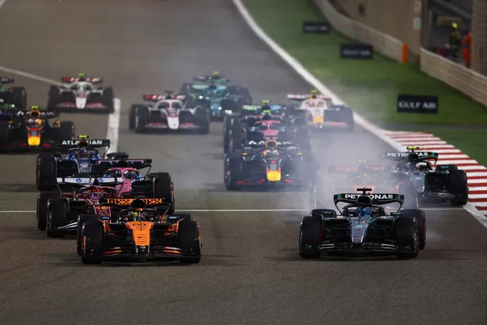Oscar Piastri, McLaren, George Russell, Mercedes