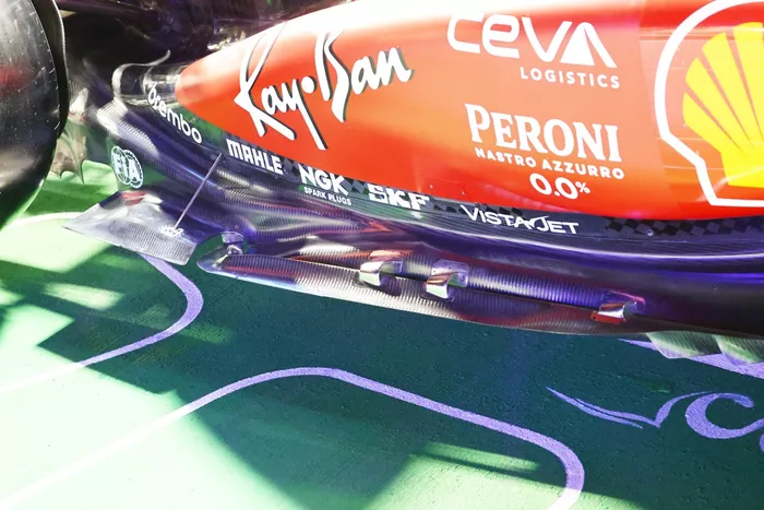 Detalle del suelo del Ferrari SF-24