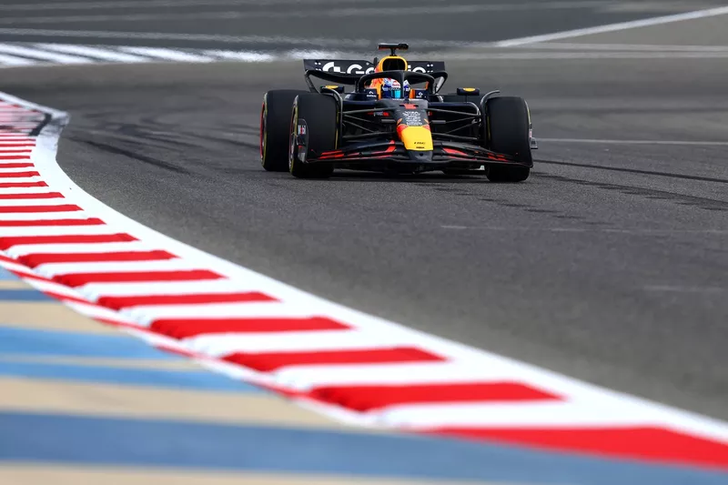 マックス・フェルスタッペン, レッドブル・レーシング RB21, ロールアウト