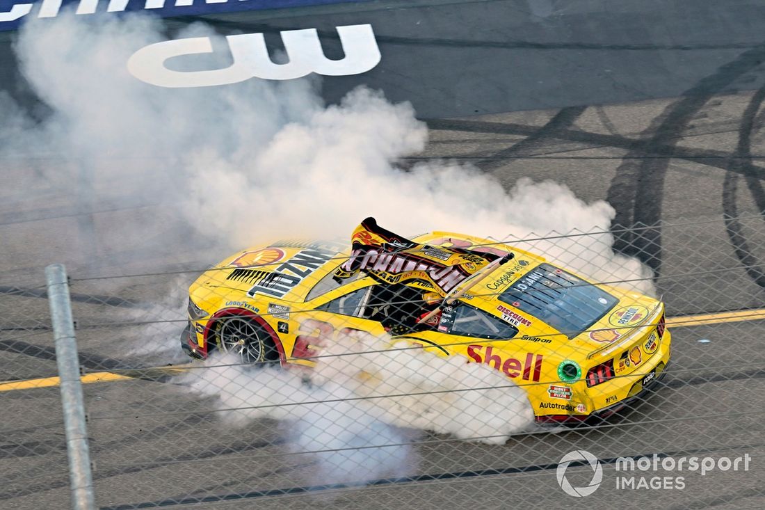 Joey Logano, Equipo Penske, Shell Pennzoil Ford Mustang