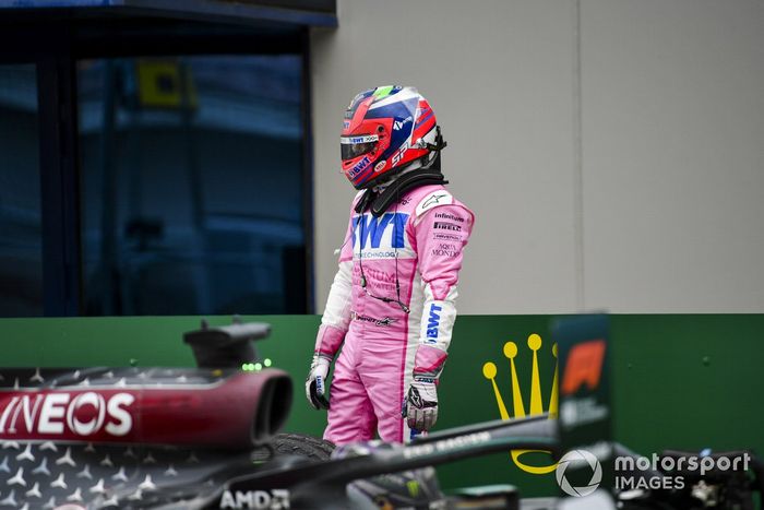 Segundo lugar Sergio Pérez, Racing Point, en Parc Ferme Parc Ferme