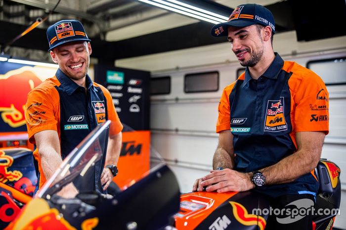 Brad Binder, Red Bull KTM Factory Racing y Miguel Oliveira, Red Bull KTM Factory Racing
