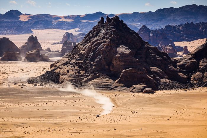 #207 Toyota Gazoo Racing Toyota: Giniel De Villiers, Dennis Murphy