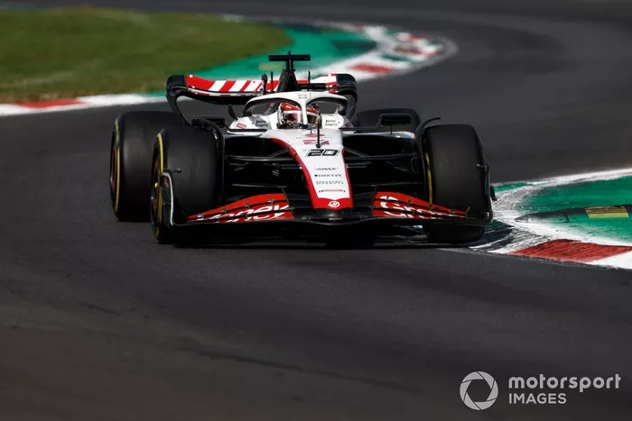 Kevin Magnussen, Haas VF-23