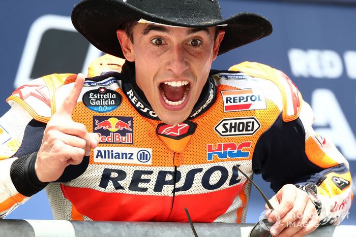 Podio: ganador Marc Márquez, Repsol Honda Team