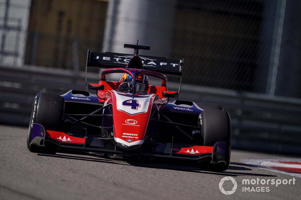 Jack Doohan tijdens een F3-race in Rusland