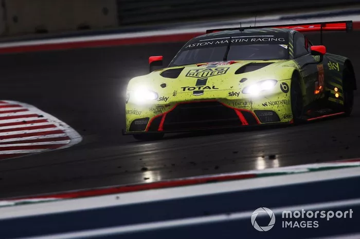 #98 Aston Martin Racing Aston Martin Vantage: Paul Dalla Lana, Darren Turner, Ross Gunn 