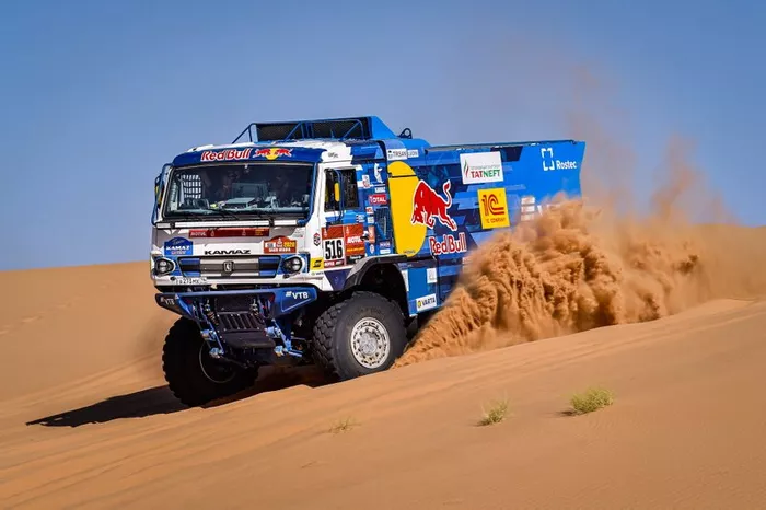 #516 Team KAMAZ Master: Anton Shibalov, Dmitrii Nikitin, Ivan Tatarinov