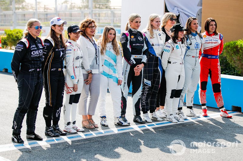 Pilotos para teste na Arábia Saudita