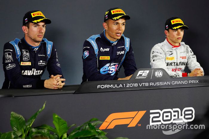 Conferencia de prensa: ganador de la carrera Alexander Albon, DAMS, segundo lugar Nicholas Latifi, DAMS, tercer lugar Nyck De Vries, PREMA Racing