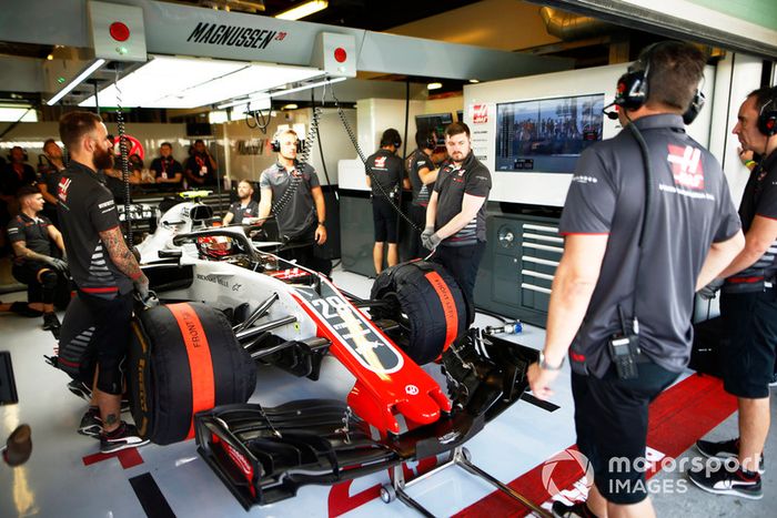 Haas: 925.269 euros (1.053.820 dólares)