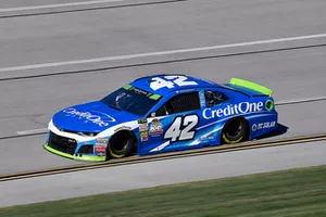 Kyle Larson, Chip Ganassi Racing, Chevrolet Camaro Credit One Bank