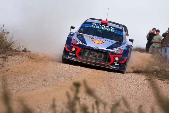 Dani Sordo, Carlos Del Barrio, Hyundai Motorsport Hyundai i20 Coupe WRC