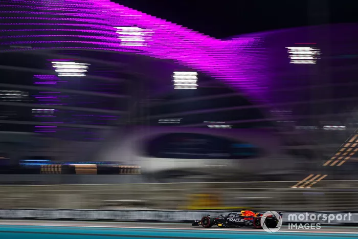 Max Verstappen, Red Bull Racing RB18