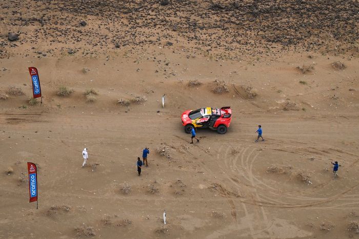 #201 Bahrain Raid Xtreme Prodrive: Sebastien Loeb, Fabian Lurquin