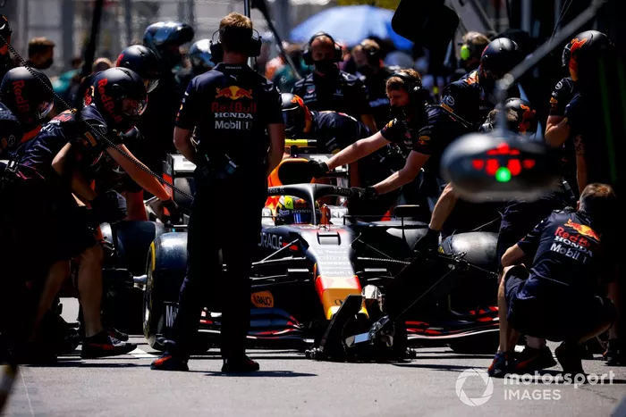 Sergio Pérez, Red Bull Racing RB16B