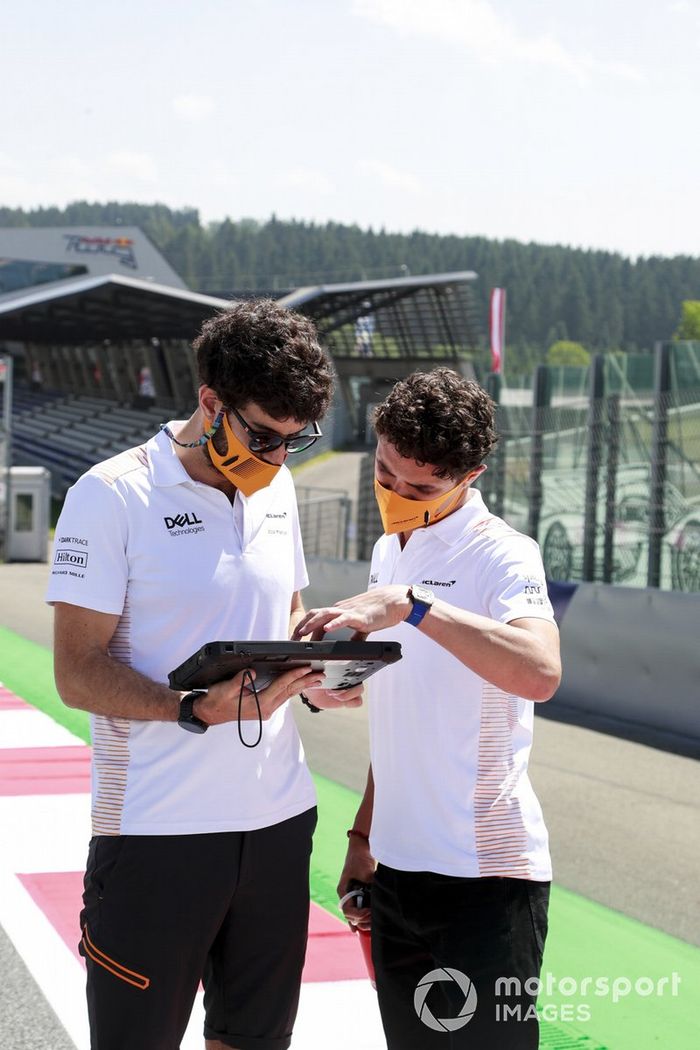 Lando Norris, McLaren, recorre la pista