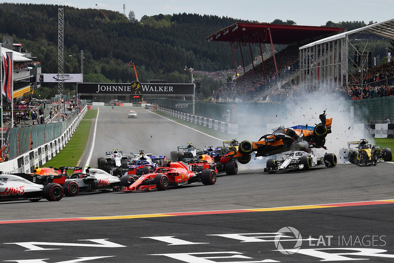 Belga Nagydíj - F1 2018 - rajtbaleset
